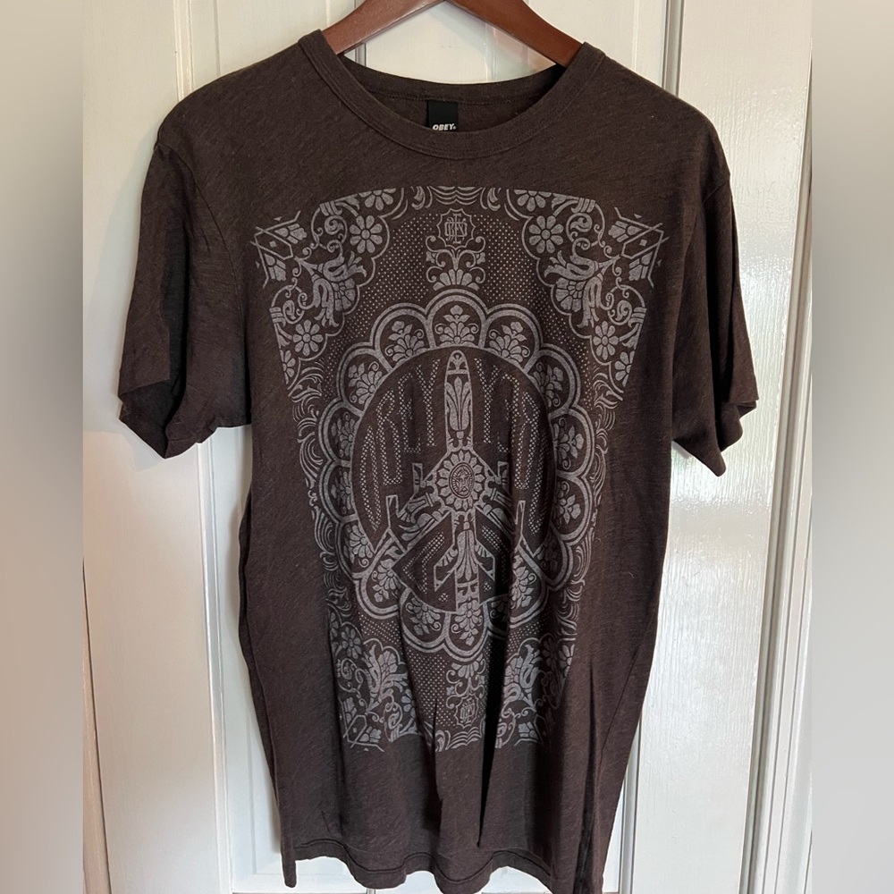 Men’s OBEY t-shirt, size: Large